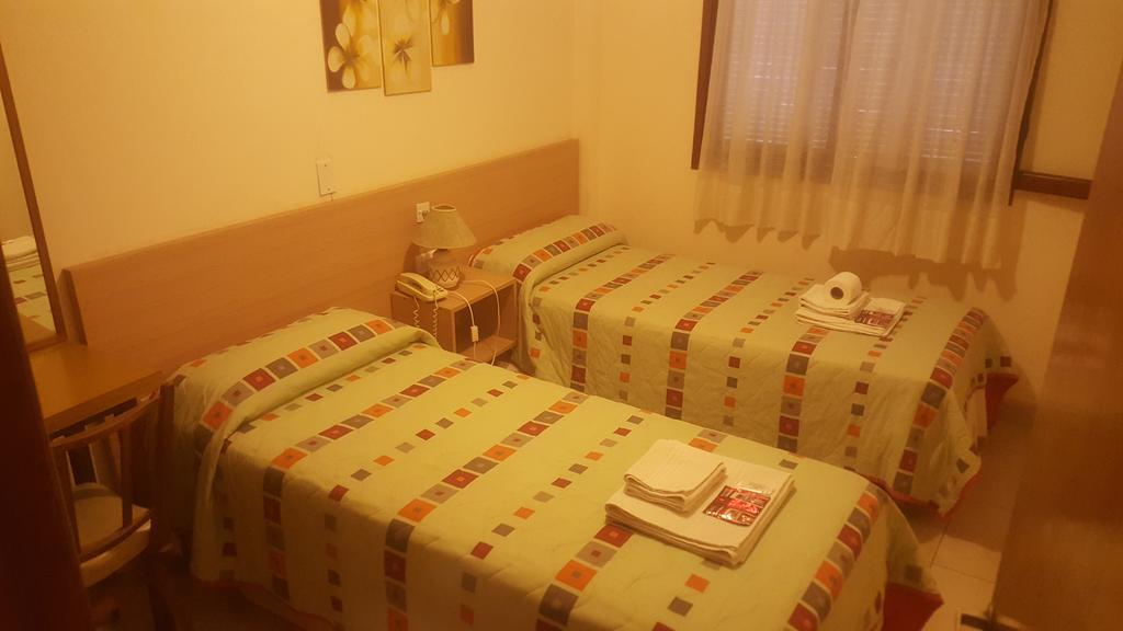 Hotel Europa Мар-дель-Плата Экстерьер фото